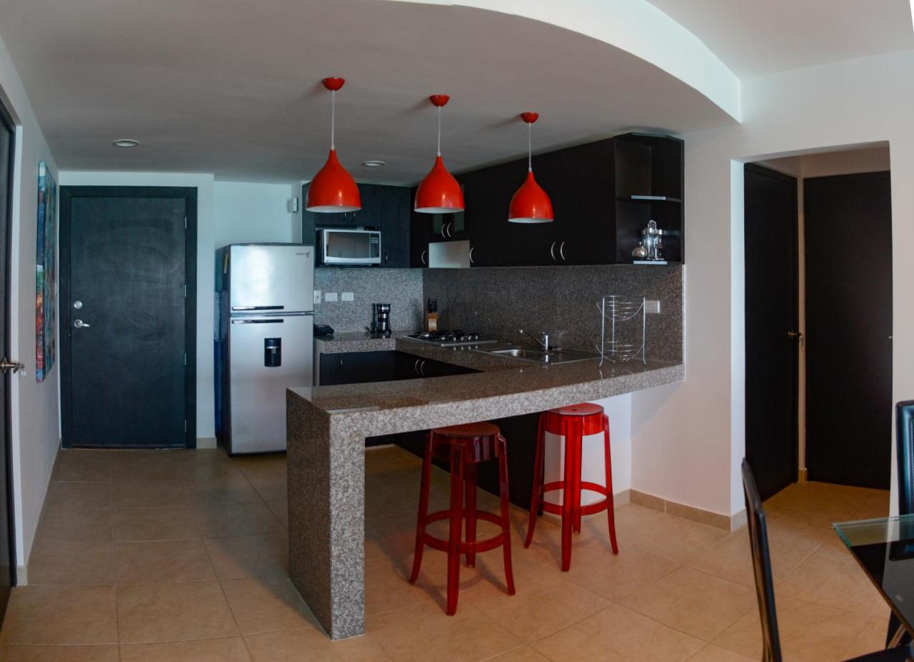 Lindo Departamento Al Pie De Playa Edificio Torre Oceanica Daire Salinas  Dış mekan fotoğraf
