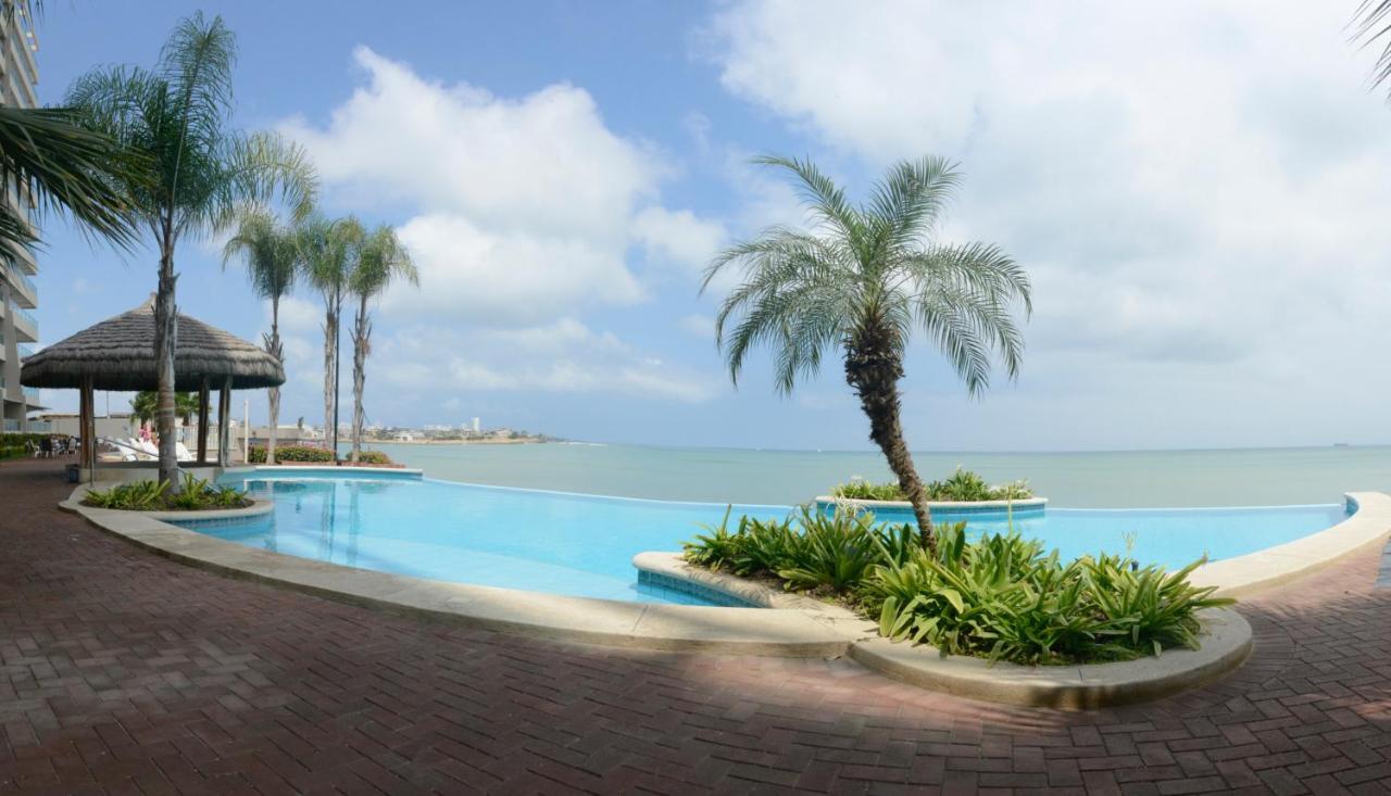 Lindo Departamento Al Pie De Playa Edificio Torre Oceanica Daire Salinas  Dış mekan fotoğraf