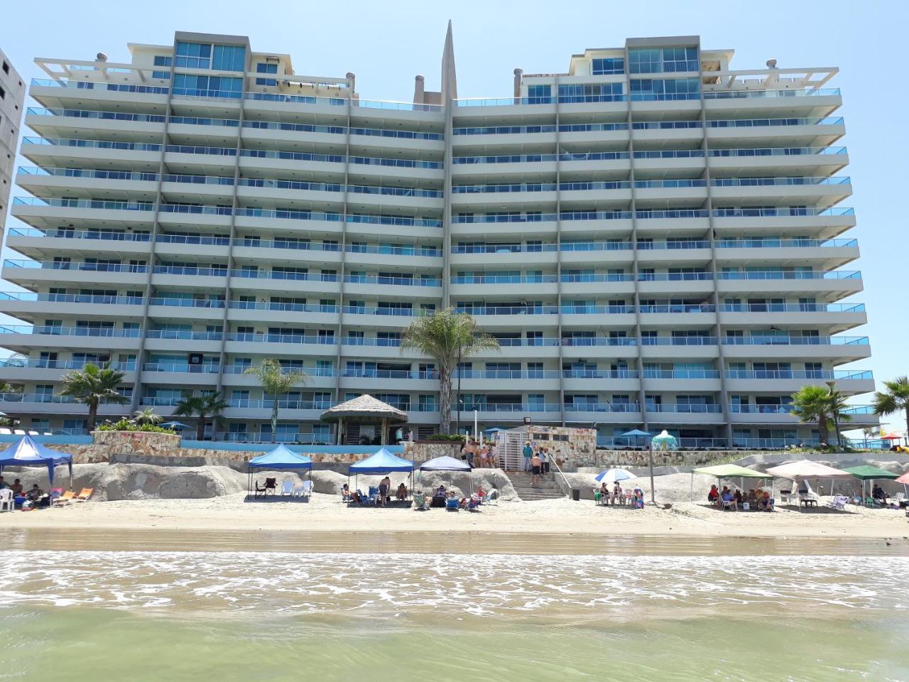 Lindo Departamento Al Pie De Playa Edificio Torre Oceanica Daire Salinas  Dış mekan fotoğraf